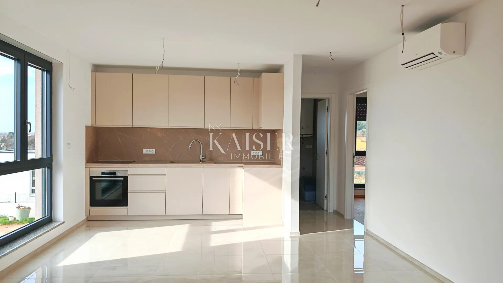 Istra, Ližnjan- moderan dvosoban stan 74m2