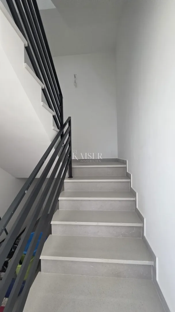 zadar, vrsi- vila 180 m2 sa bazenom i pogledom na more - slika 18