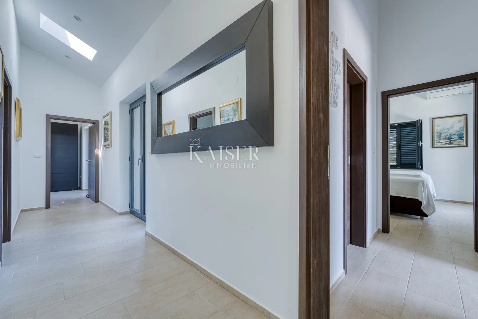 otok krk, kras - impresivna villa u oazi mira - slika 35