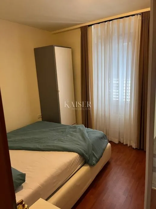 istra, poreč - 2s+db u centru, 100 m od mora - slika 8