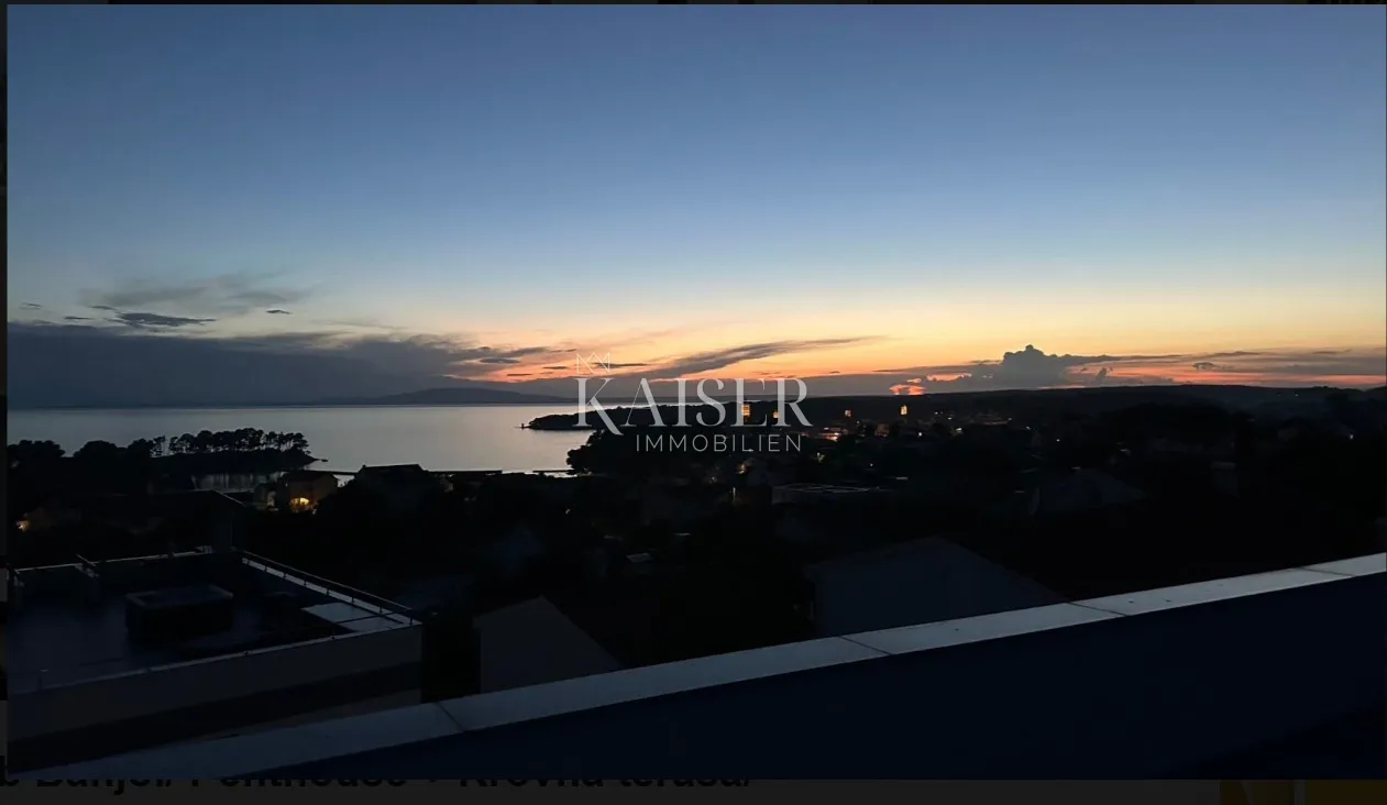 rab, banjol- penthouse sa krovnom terasom i panoramskim pogledom - slika 9