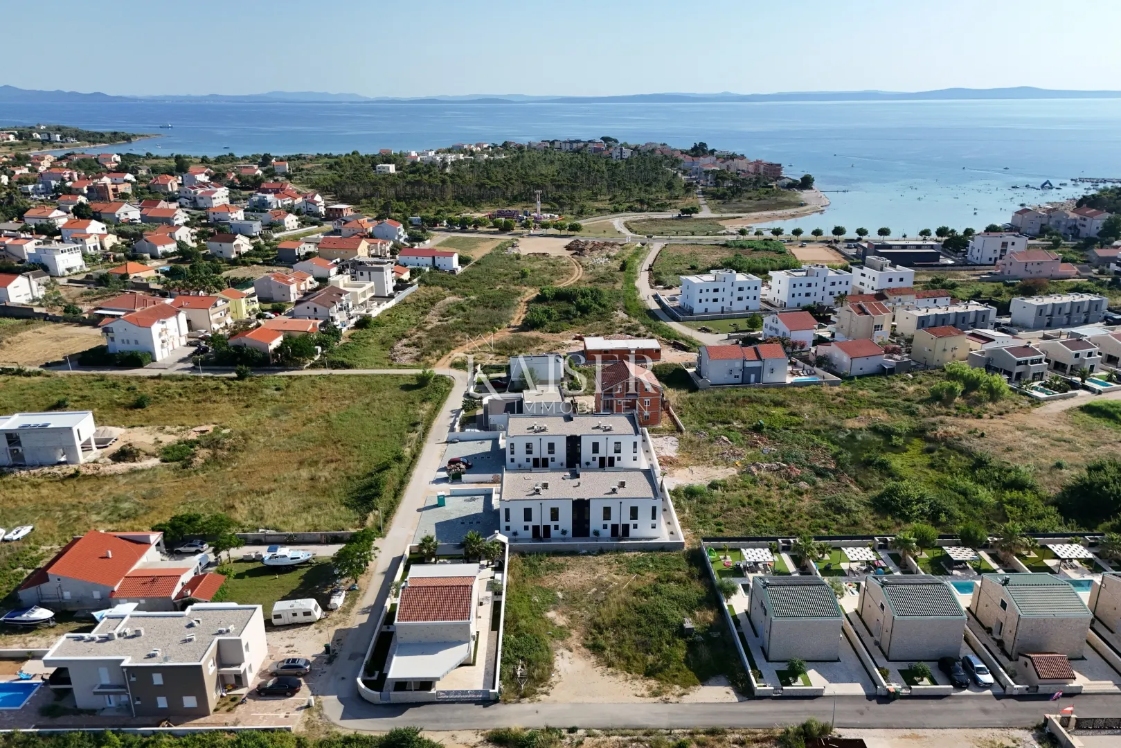 zadar, privlaka dvoetažni stan s privatnim vrtom, 400m od mora - slika 52