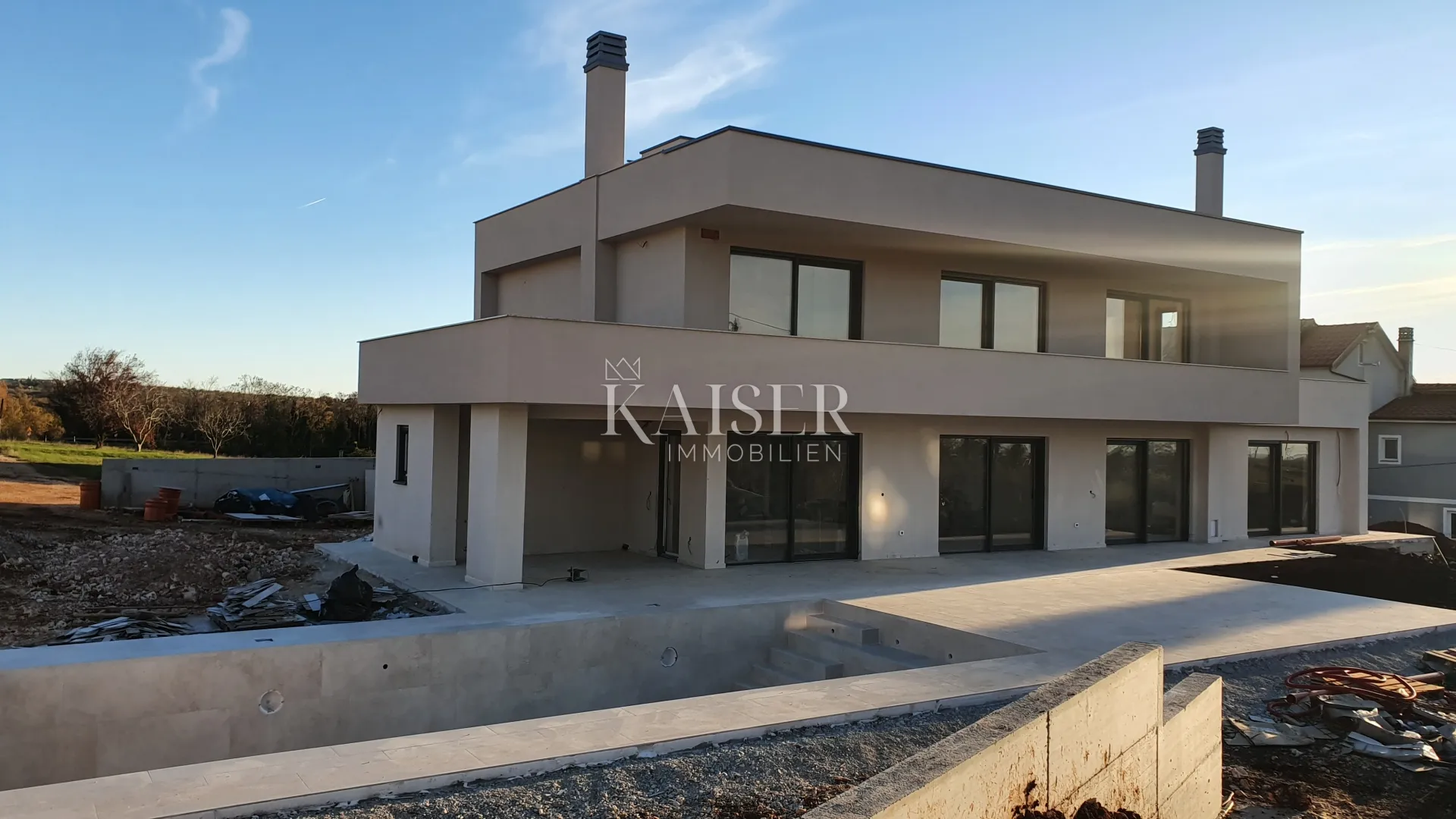 Istra - Poreč, luksuzna vila sa krovnom terasom i pogled na more