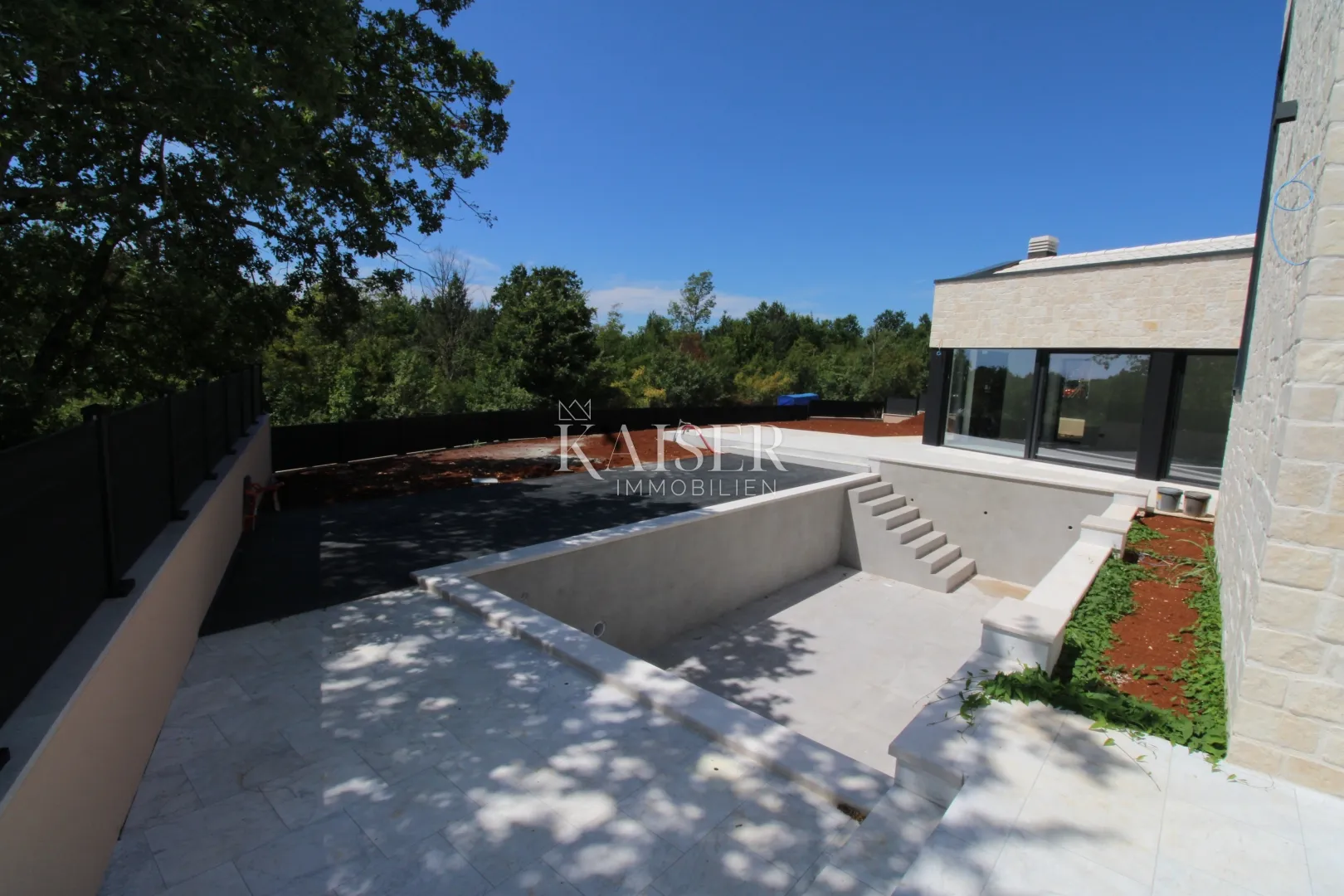 istra, poreč- luksuzna vila 210m2 s bazenom i jacuzziem u prirodi - slika 17