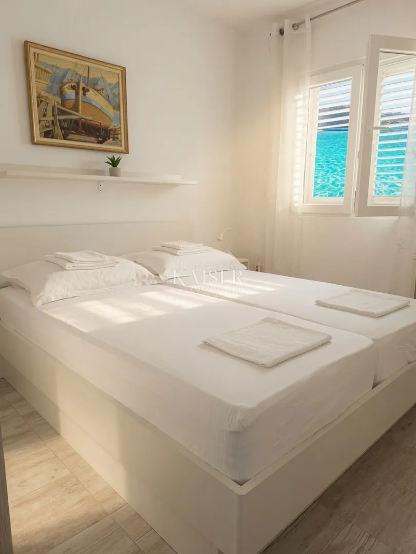 šibenik - kanica, kuća s bazenom, 150 m od mora - slika 14