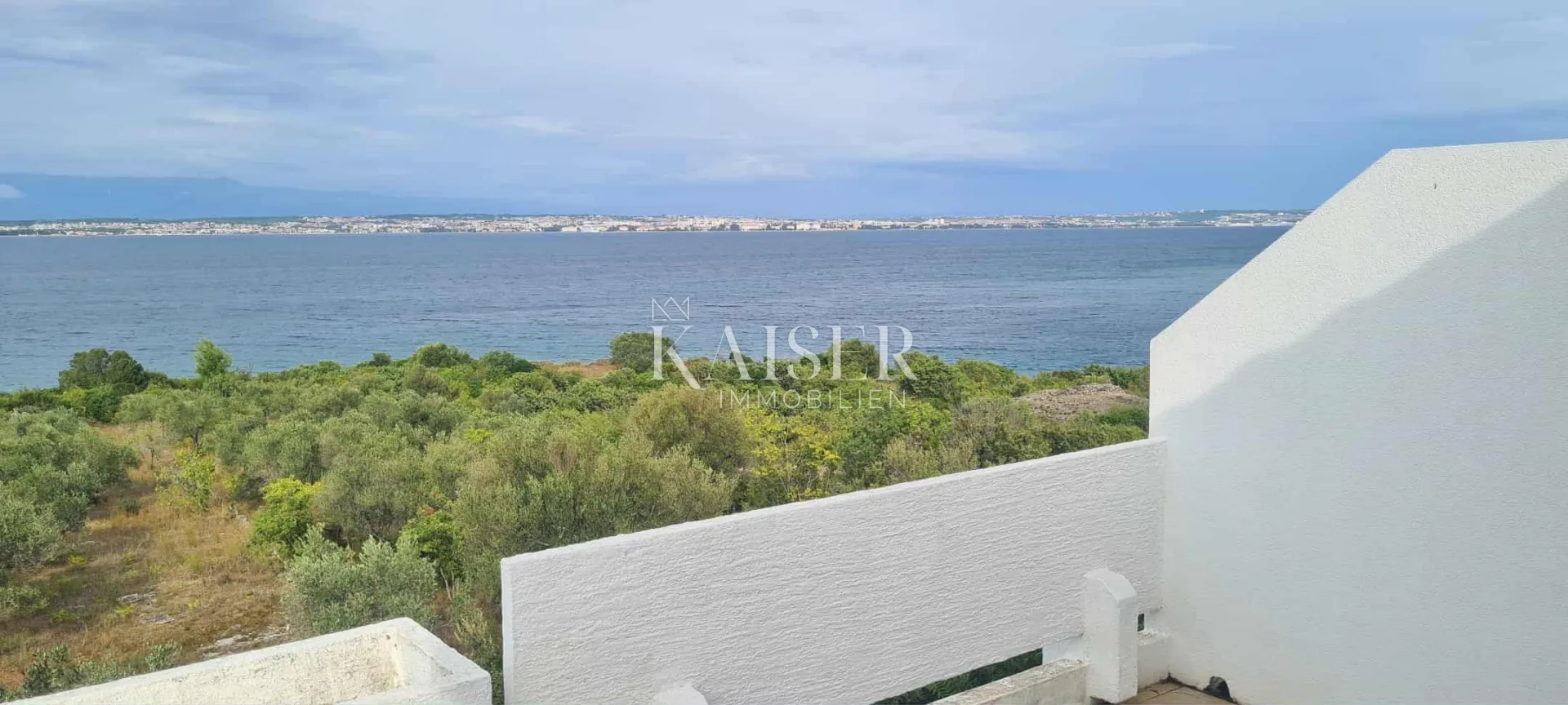 apartman sj2 s panoramskim pogledom na more, 100 metara od plaže, otok ugljan – mali lukoran - slika 10