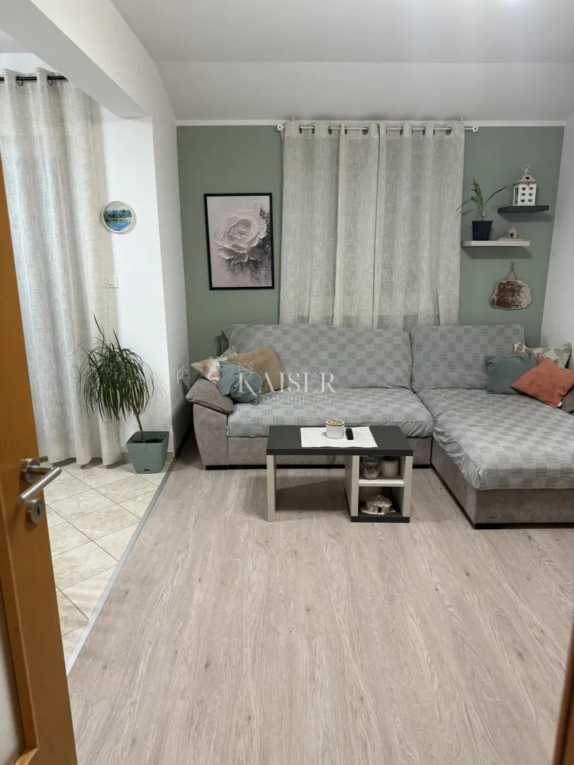 istra, žminj - 2s+db u centru žminja - slika 2