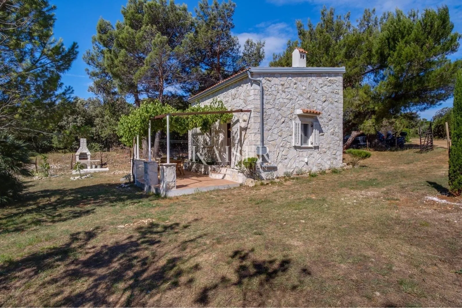 mali lošinj - kamena kućica u prirodi - slika 10