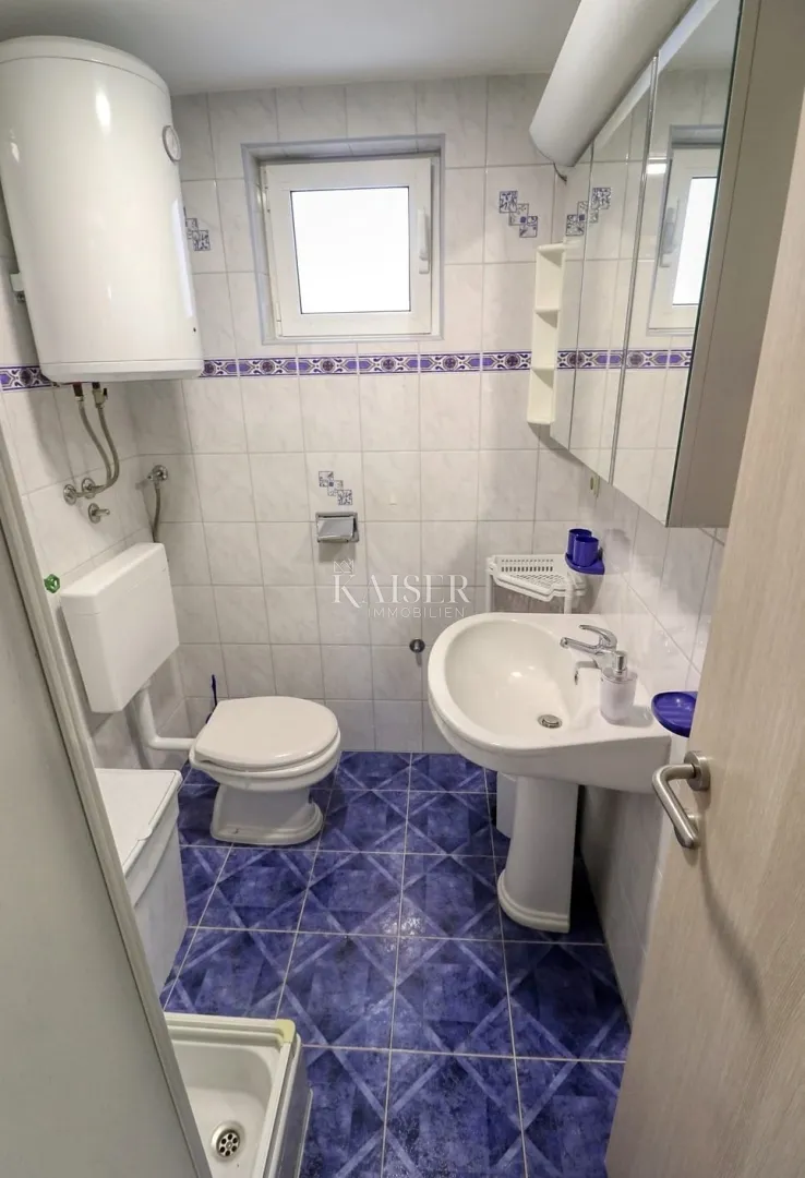 zadar, vir : kuća s 4 apartmana 200 m od mora - slika 12