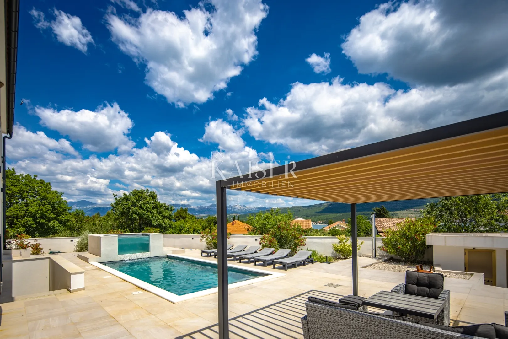 zadar – pridraga, moderna vila s bazenom i jacuzzi zonom, 300 m od mora - slika 53