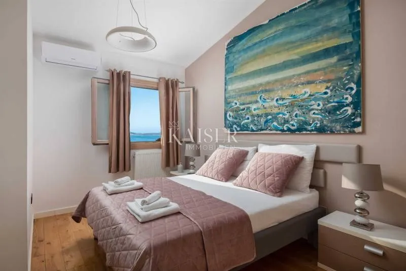šibenik-žaborić – luksuzna vila 358 m² s bazenom, konobom i panoramskim pogledom - slika 22