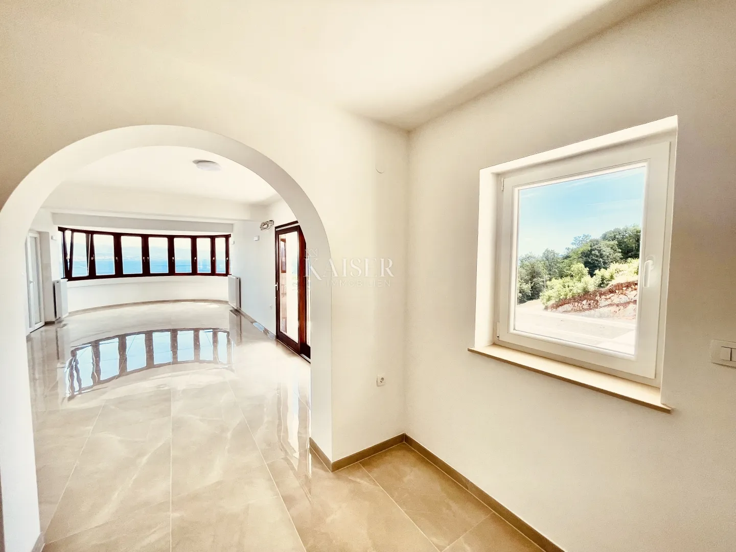 opatija – komforan stan 2s+db s fantastičnim pogledom - slika 11