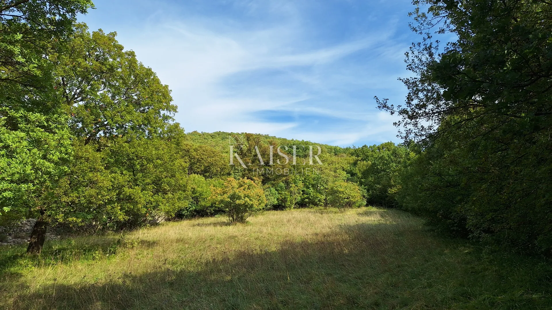 krasica- građevinski teren 3812 m2, na idealnoj lokaciji za stambenu izgradnju - slika 9