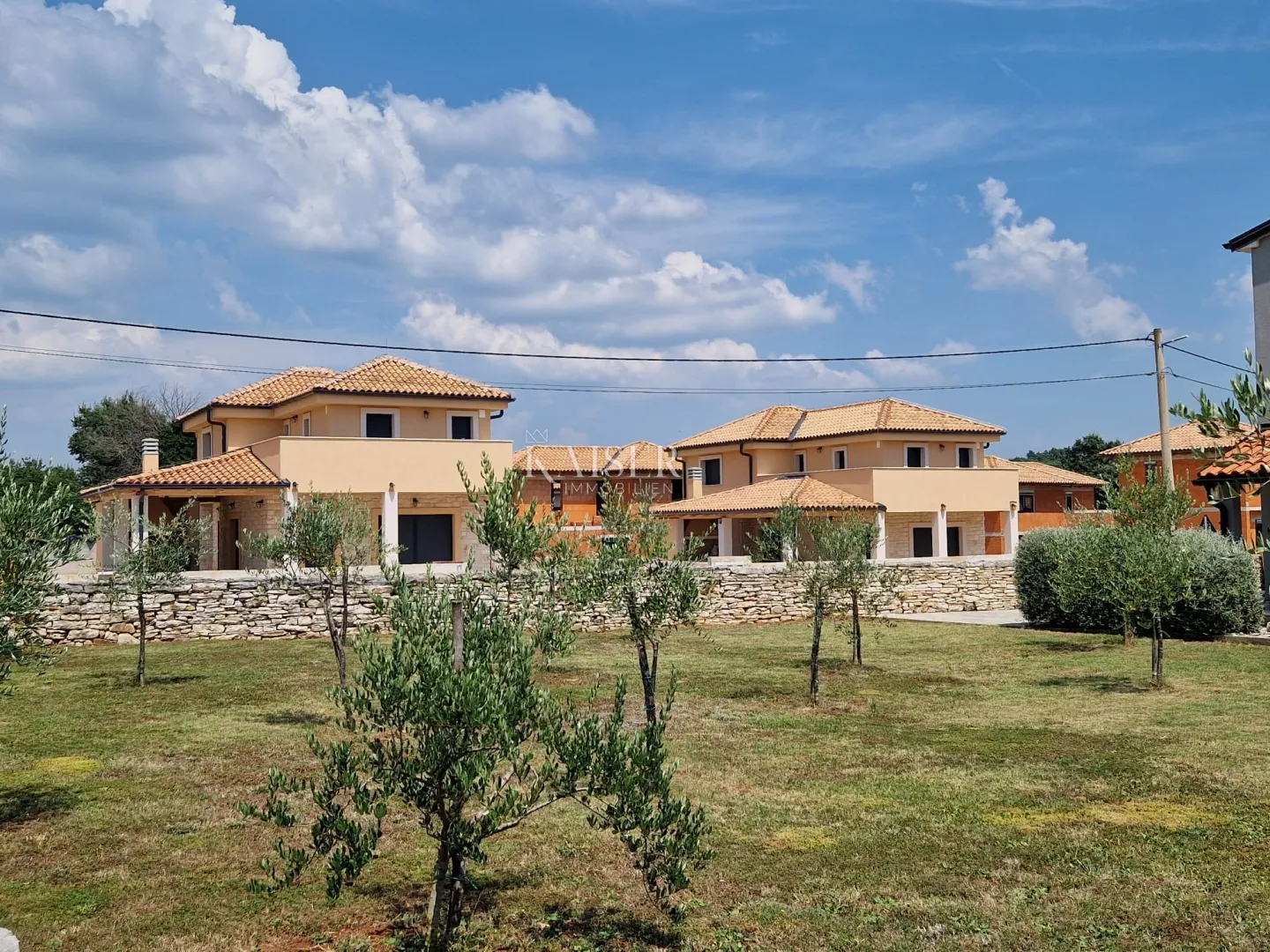 istra - juršići - kuća s bazenom - slika 1