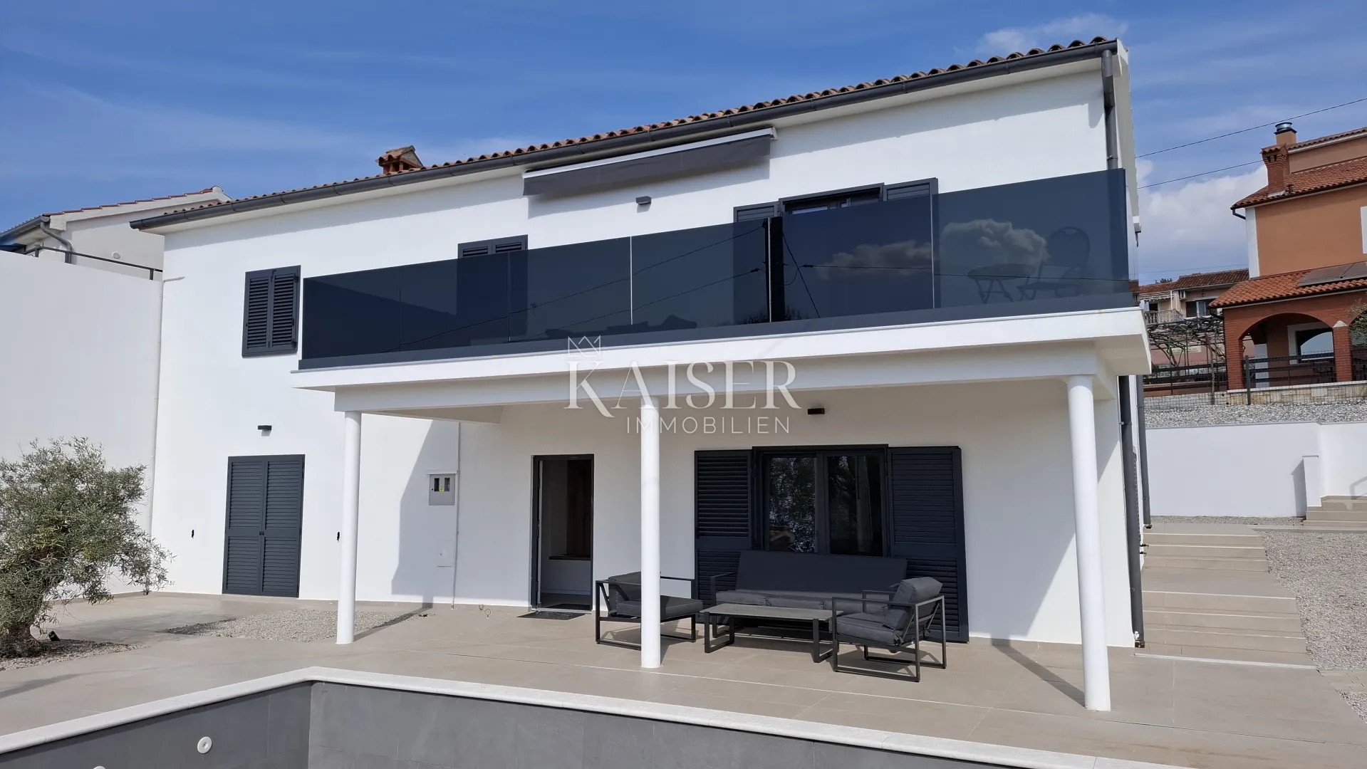 istra, kaštelir - kuća sa dva stana, 188m2, bazen - slika 29