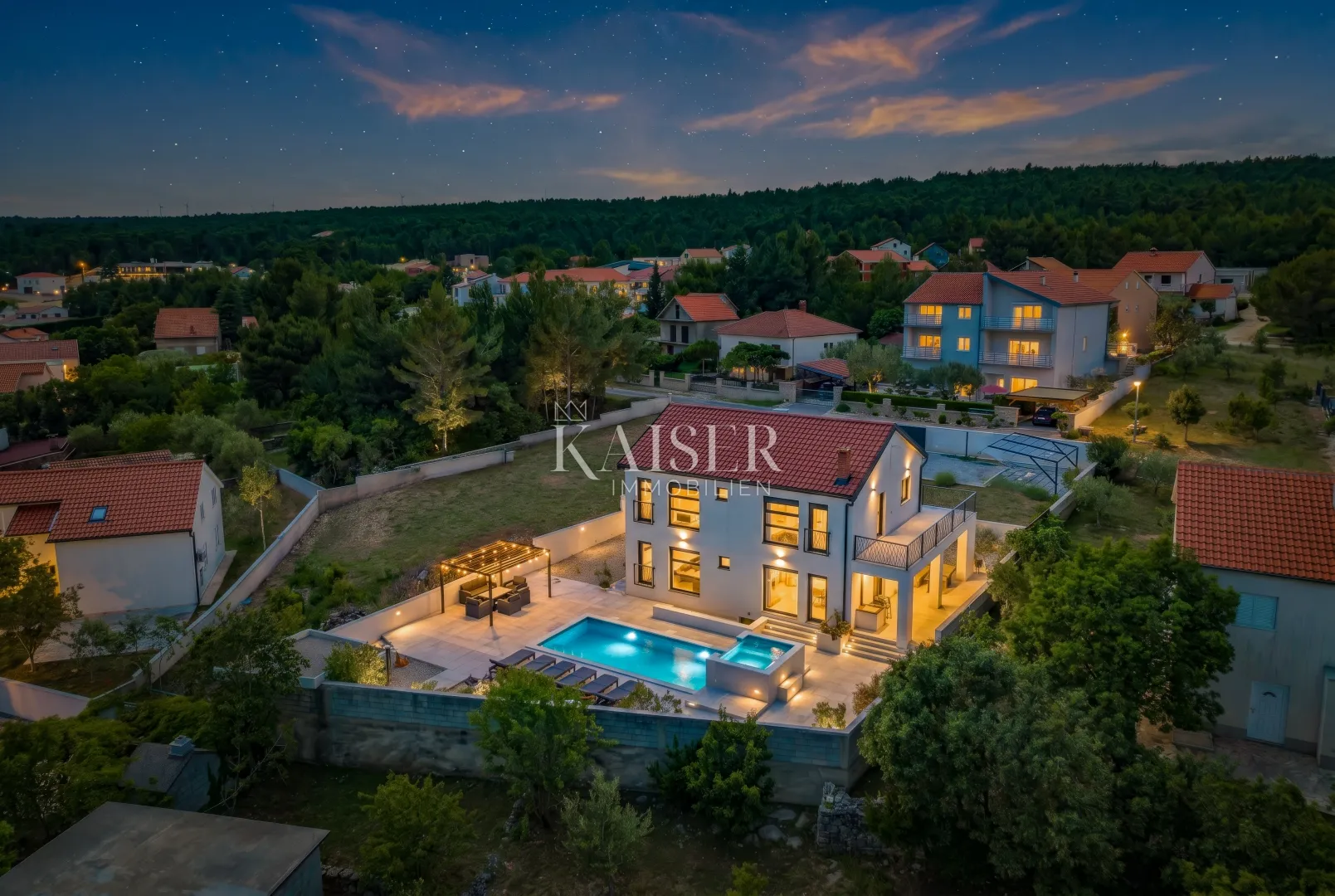 zadar – pridraga, moderna vila s bazenom i jacuzzi zonom, 300 m od mora - slika 2