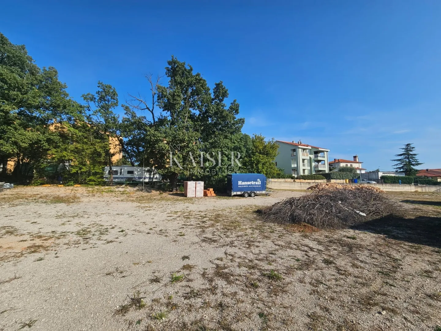 malinska - građevinsko zemljište 2.555m2 sa projektom - slika 2