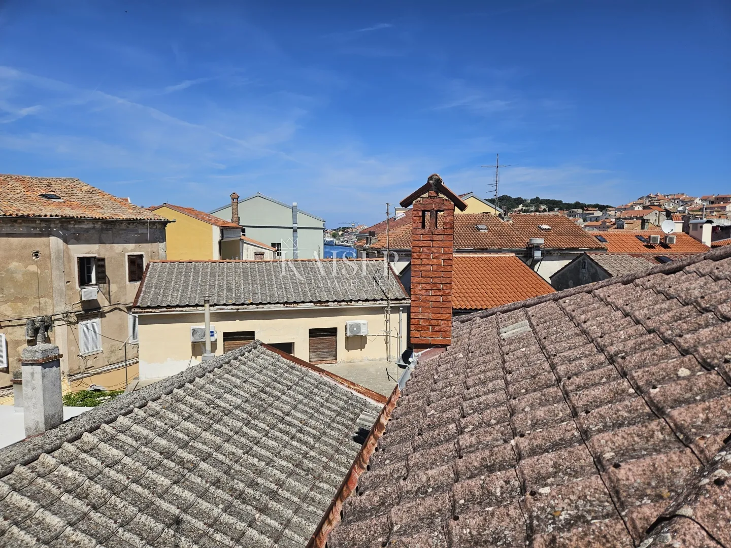 otok lošinj, mali lošinj - dvije kuće u staroj jezgri - slika 3