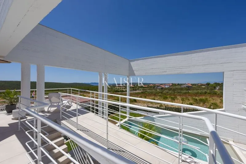 zadar - debeljak, arhitektonski dragulj u zaleđu sukošana s pogledom na more - slika 7
