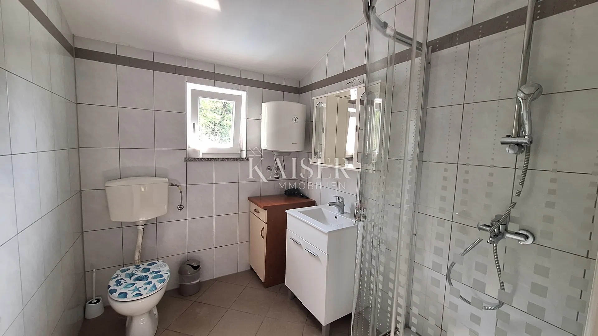 matulji, jušići, kuća 140 m2 za najam,s bazenom i zatvorenim prostorom za opuštanje - slika 21