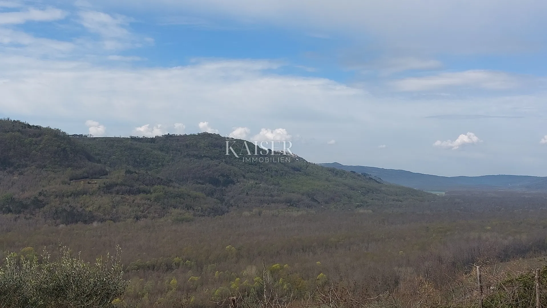 istra - motovun, zemljište sa građevinskom dozvolom za kuću - slika 5