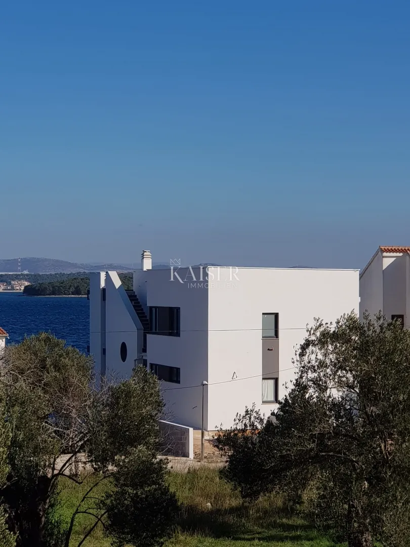 otok pašman, tkon- vila s krovnom terasom u 1. redu do mora - slika 5