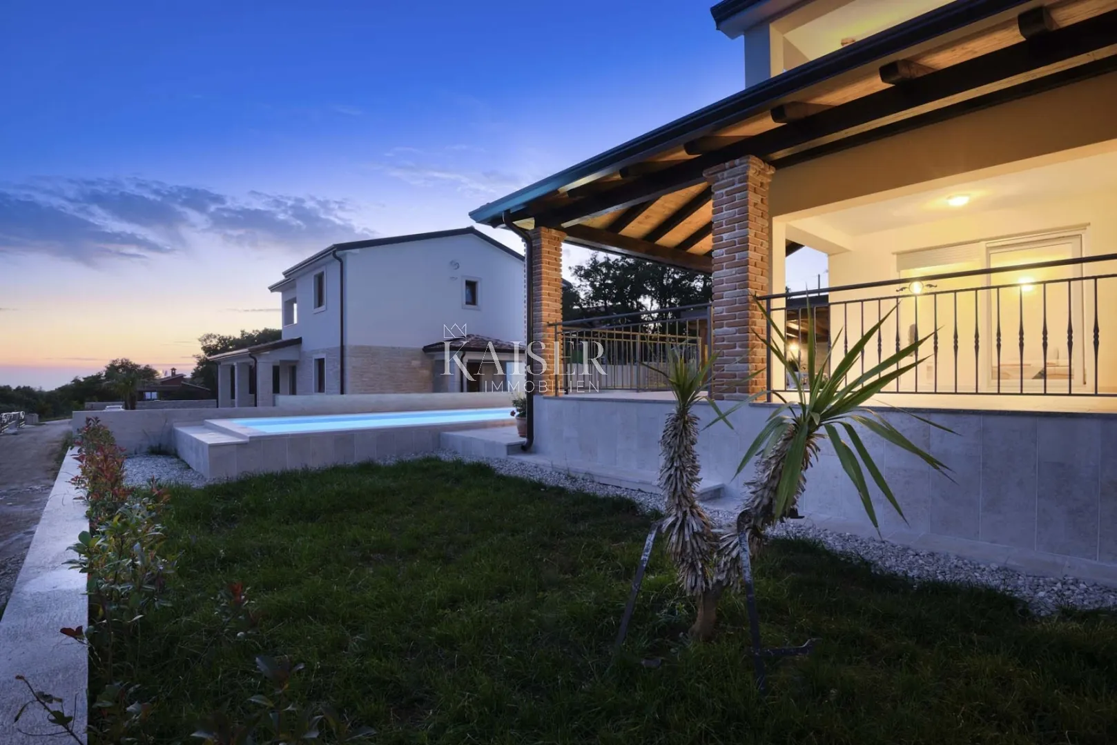istra - kaštelir, vila sa bazenom pogled more 1 - slika 7