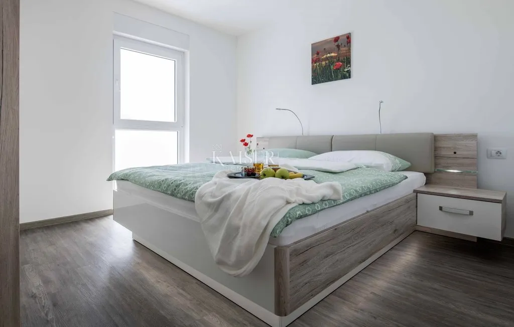 medulin - luksuzna kuća 150m od mora, 270m2, pogled na more - slika 13