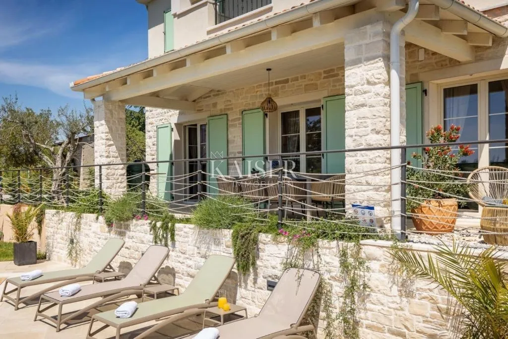 istra - višnjan, predivna kamena mediteranska vila - slika 3