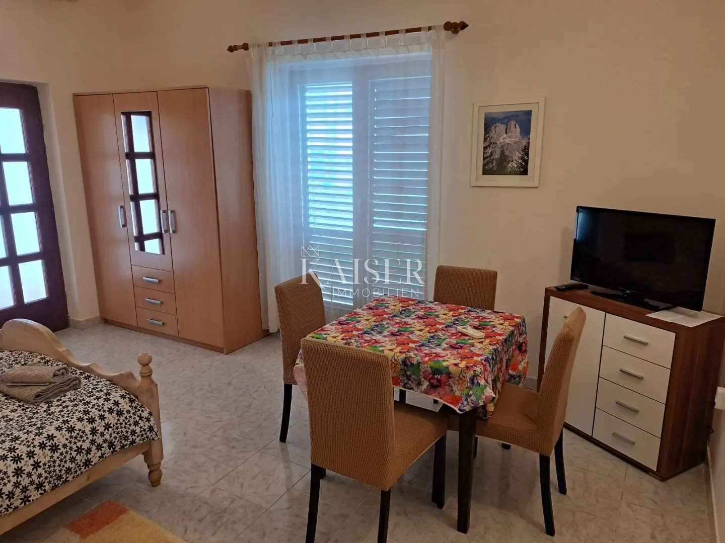 istra, medulin- apartmanska kuća 430m2 samo 200m od mora - slika 28