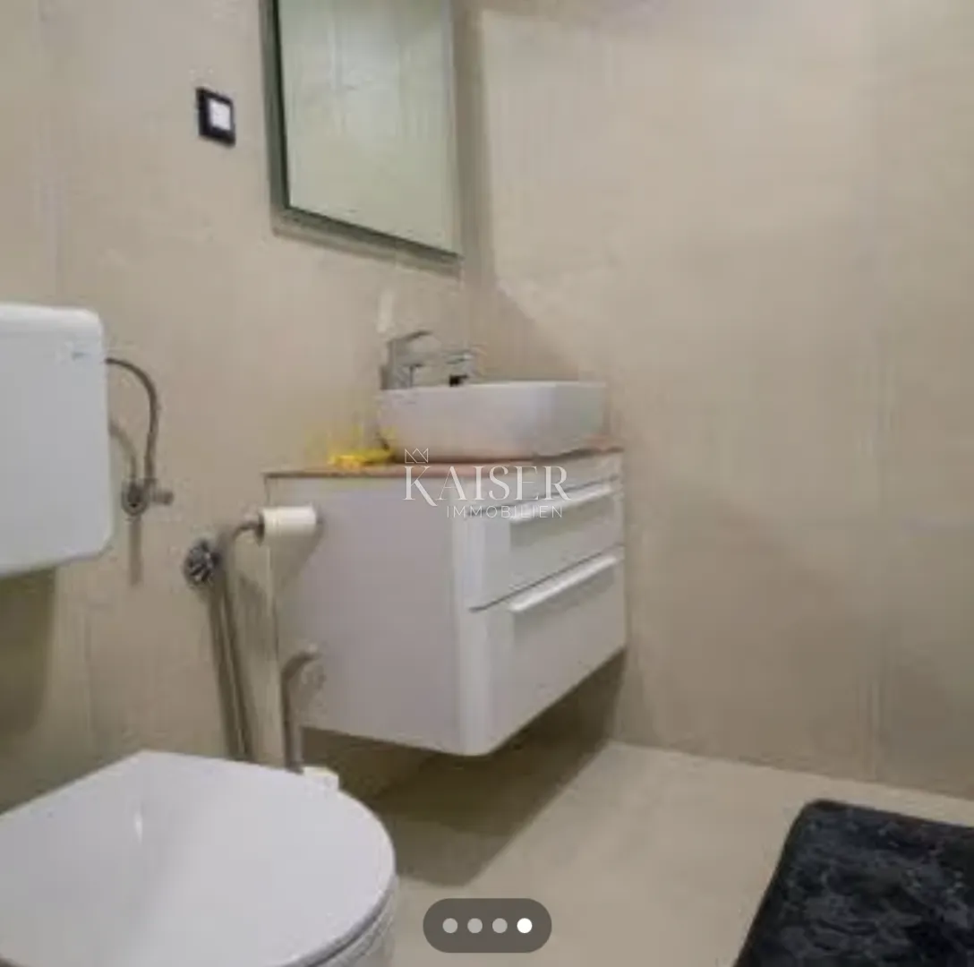 cres, uređen apartman u staroj gradskoj jezgri, 50 m od rive - slika 4