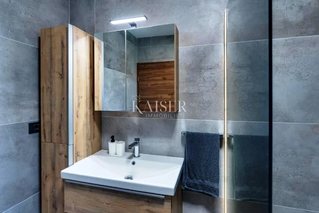 krk, risika - moderna dvojna kuća, 150 m2, pogled more - slika 16