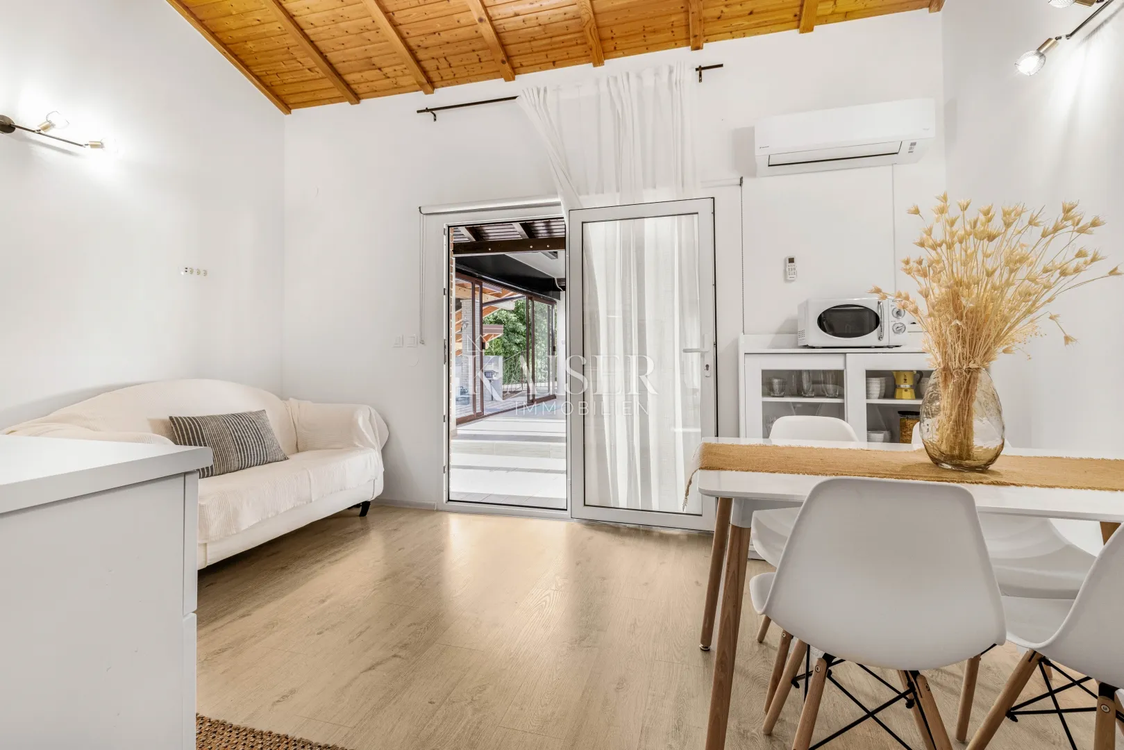 istra,medulin- moderna predivna kuća 460m2 blizu mora - slika 12