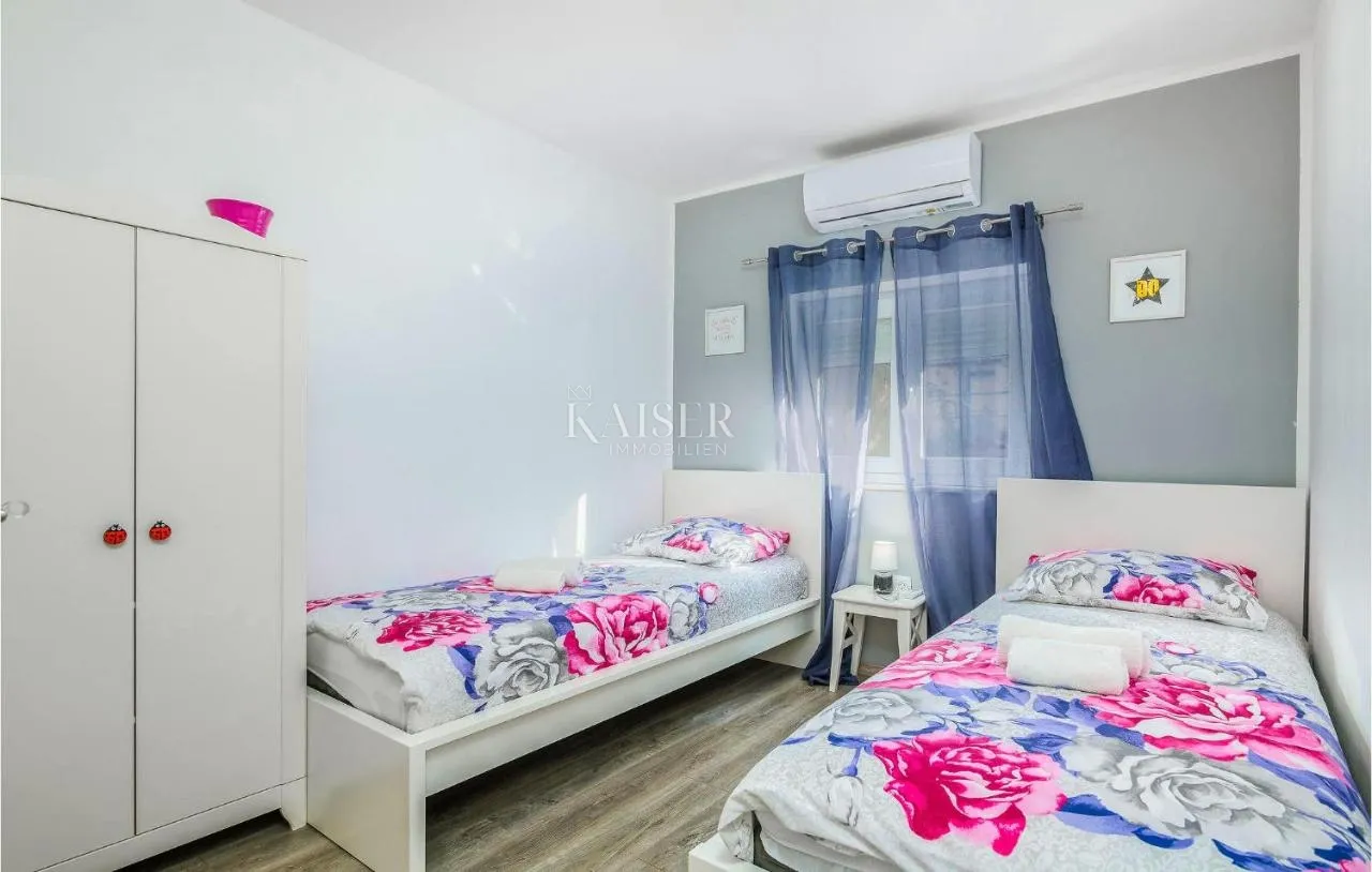 pinezići, otok krk- adaptirana kamena kuća 145m2 s bazenom - slika 12
