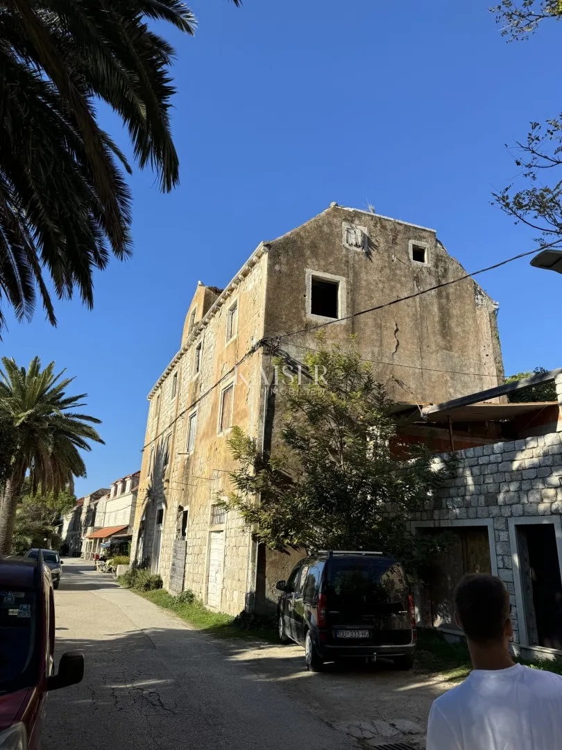 otok šipan - ljetnikovac u šipanskoj luci - slika 9