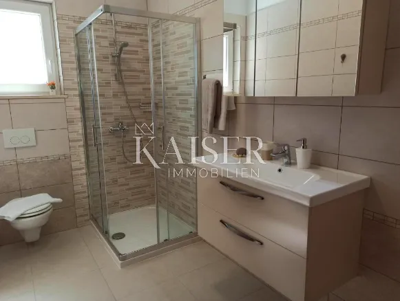 otok krk, malinska - kuća sa 6 apartmana 300 m od mora - slika 18