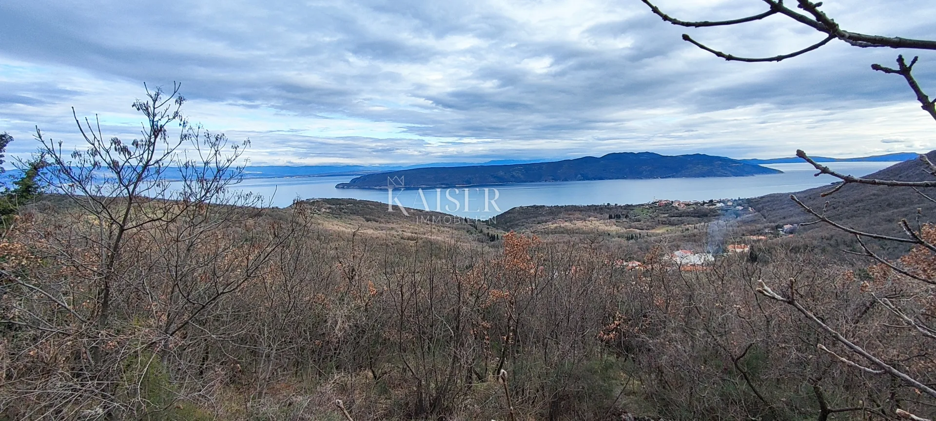 brseč - poljoprivredno zemljište, 2450 m2 - slika 4