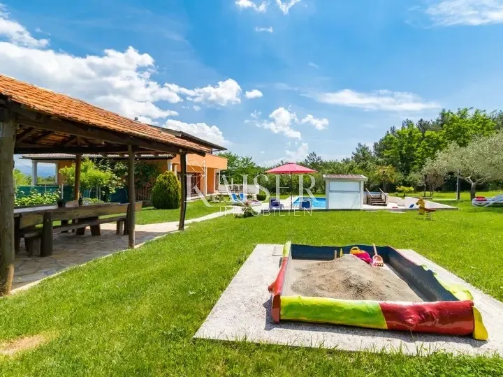 istra - motovun, kuća sa bazenom na 5560 m2 građevinske parcele - slika 24