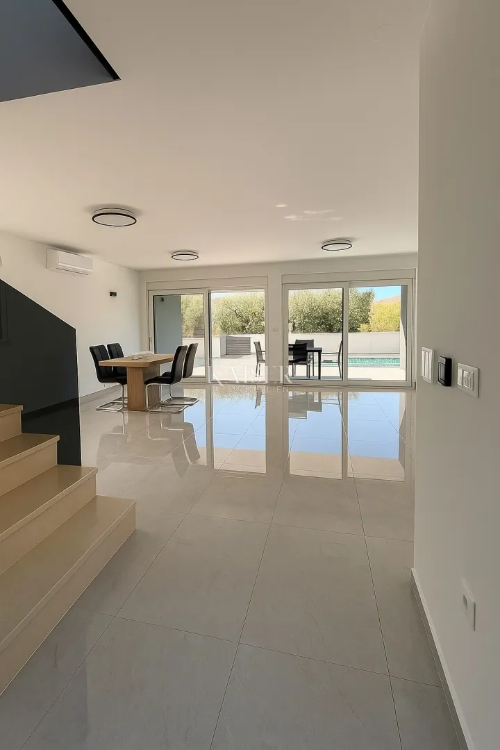 zadar – privlaka | moderna kuća s bazenom - slika 10