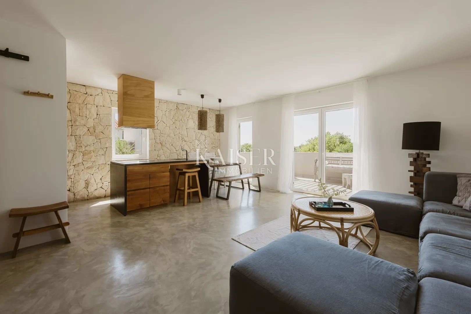otok lošinj, nerezine, stan od 83 m² - slika 2