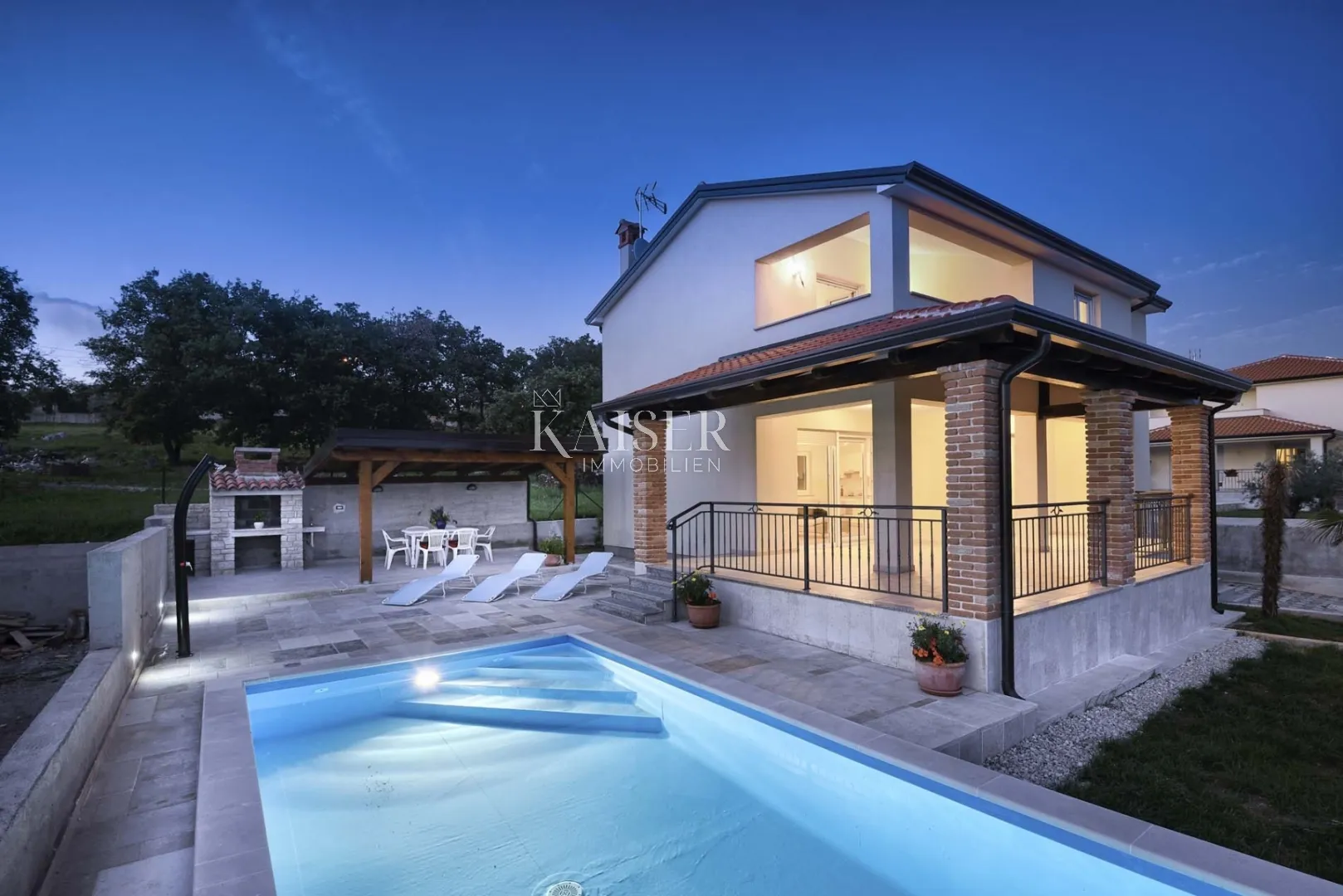 istra - kaštelir, vila sa bazenom pogled more 1 - slika 9