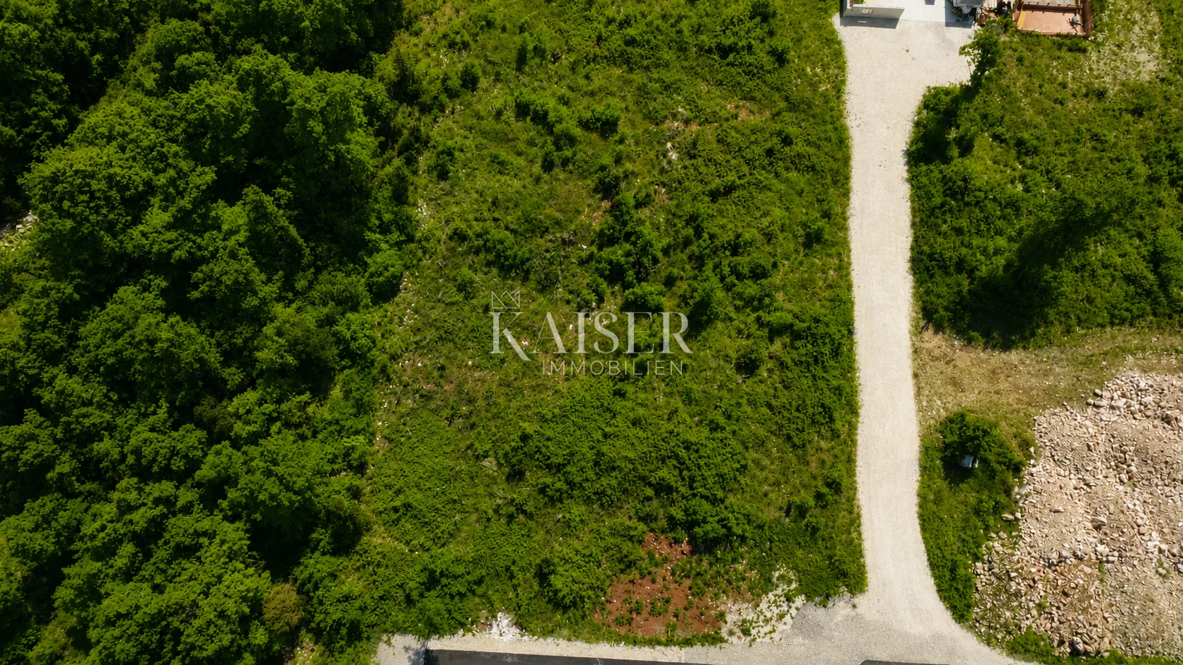 istra, peruški- građevinsko zemljište 656m2 s projektom - slika 8