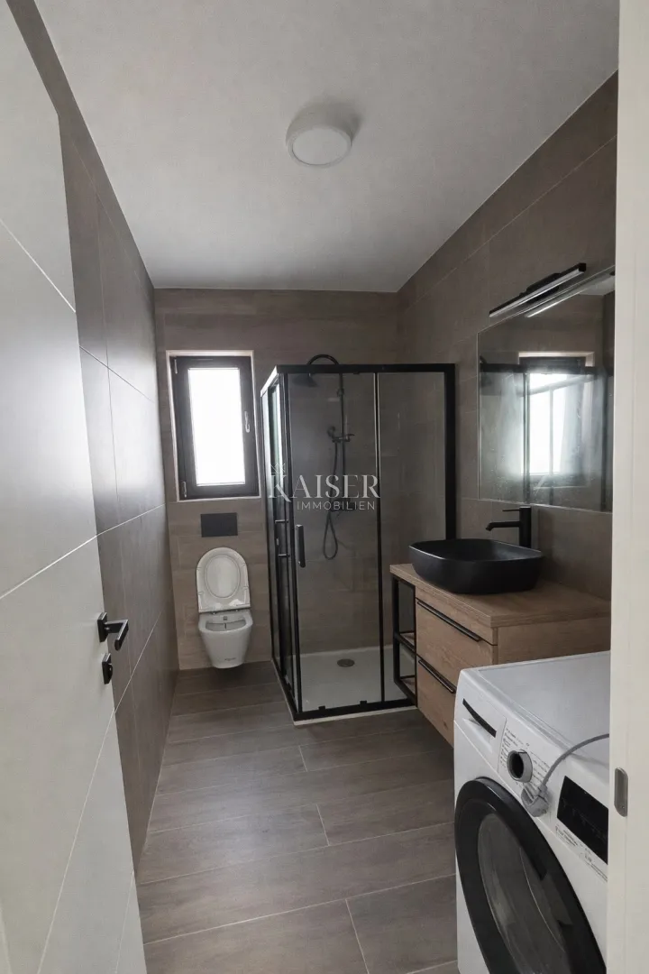 zadar, privlaka apartman novogradnja 70 m od mora - slika 12