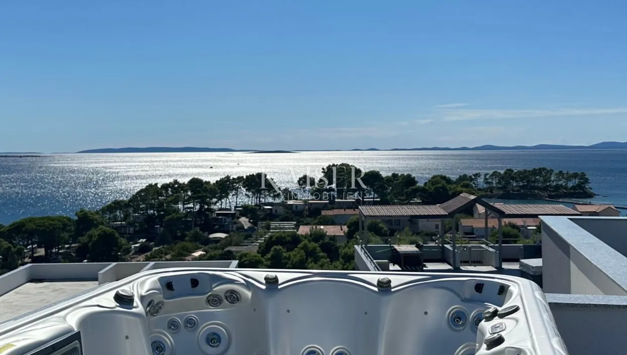rab, banjol- penthouse sa krovnom terasom i panoramskim pogledom - slika 7