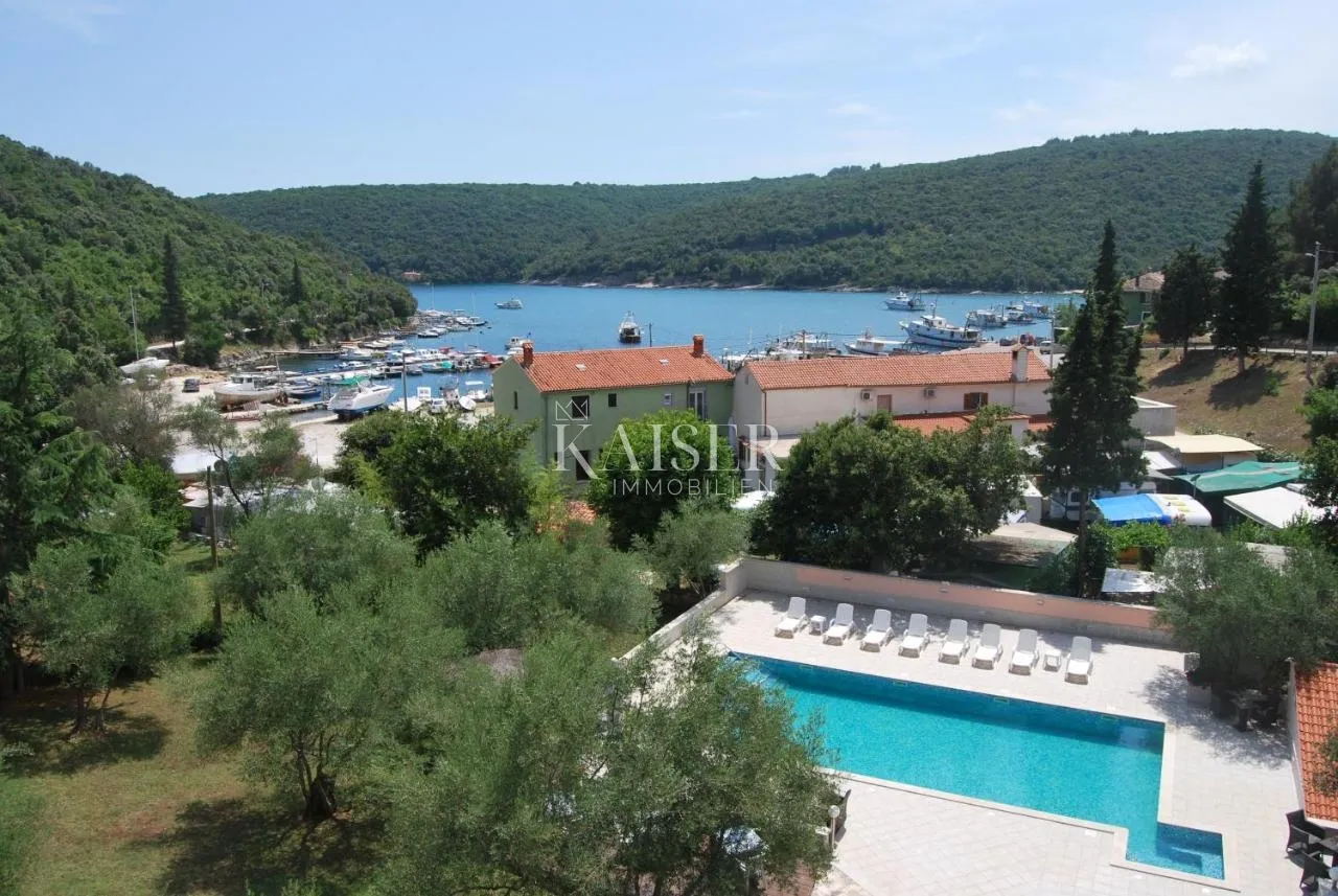 pula - hotel uz more - slika 2