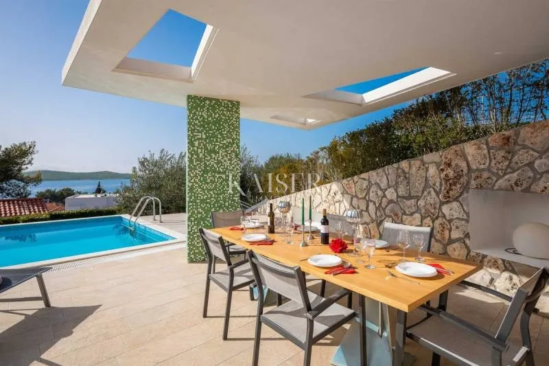 šibenik-žaborić – luksuzna vila 358 m² s bazenom, konobom i panoramskim pogledom - slika 5