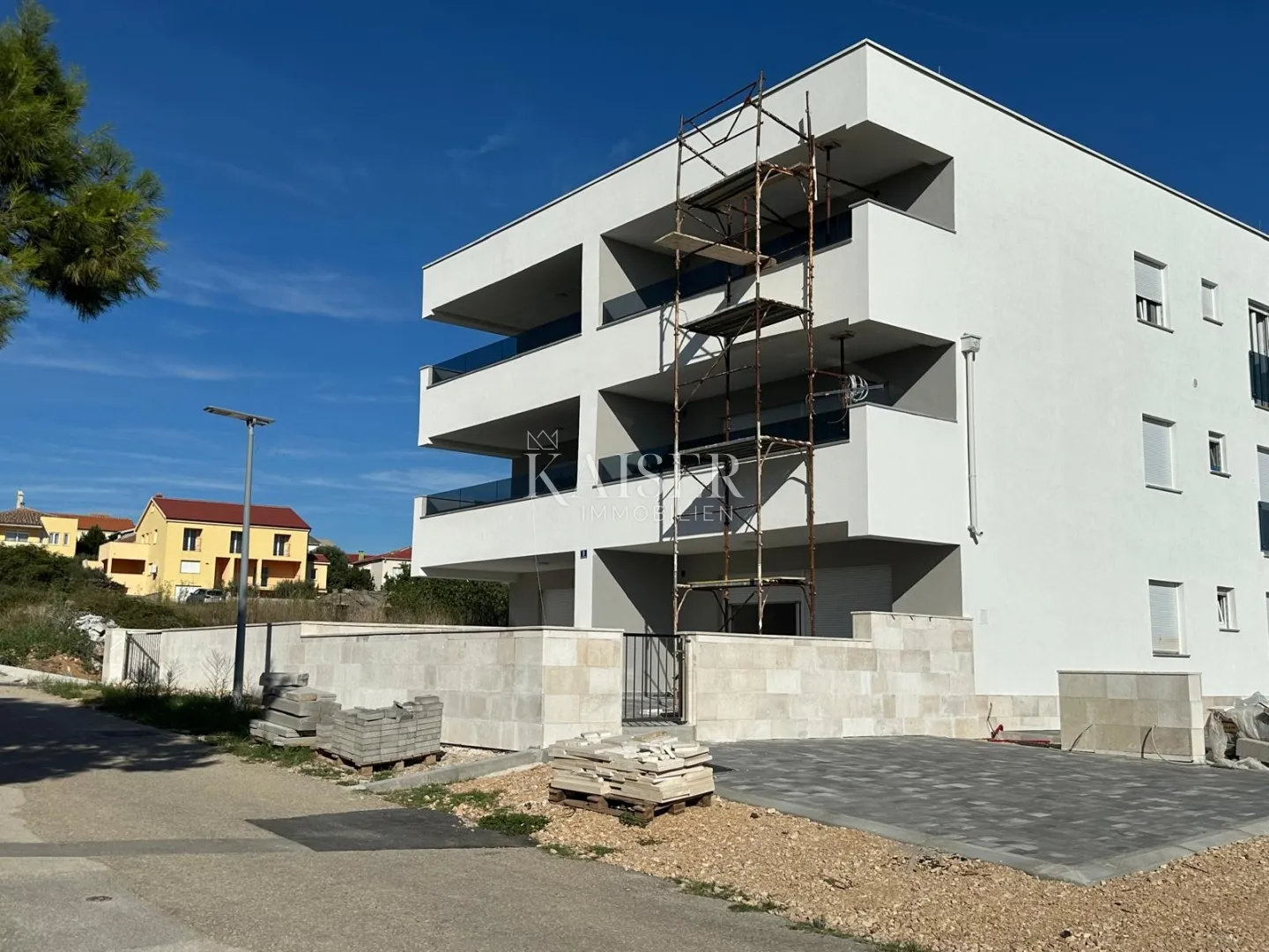 otok pag – povljana penthouse s6: 2s, more i terasa - slika 7