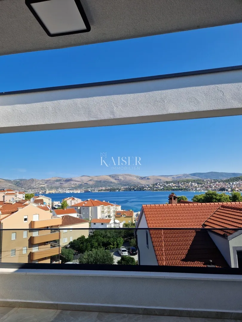 okrug gornji, čiovo - luksuzni penthouse s krovnom terasom i panoramskim pogledom na more - slika 21