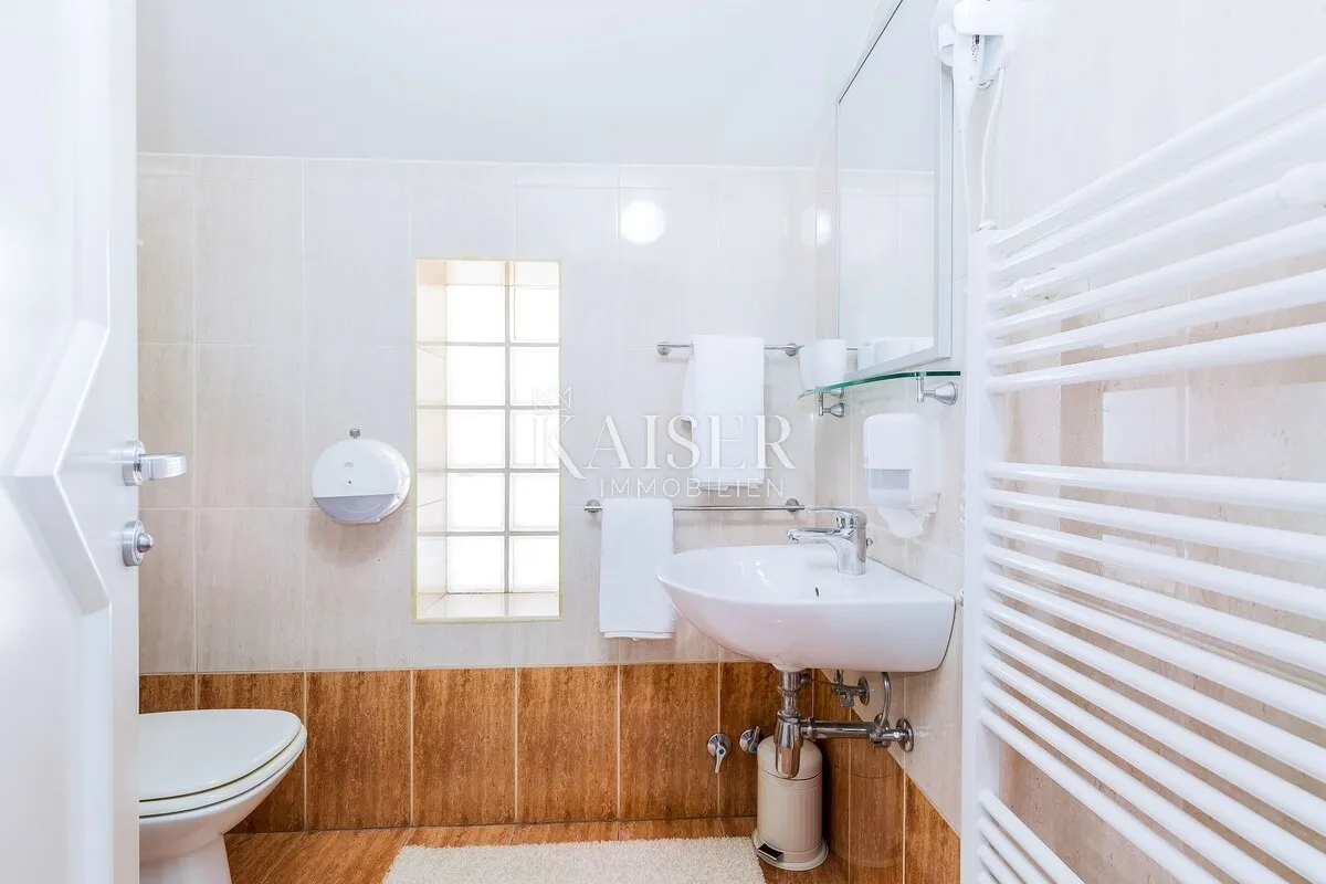 lovran – apartmanska vila s velikim zemljištem i projektom za boutique hotel - slika 20