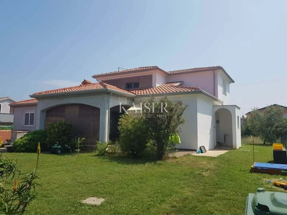 istra, umag - okolica: namještena kuća 200m2 sa dva stana i velikom okućnicom 500m2 - slika 6